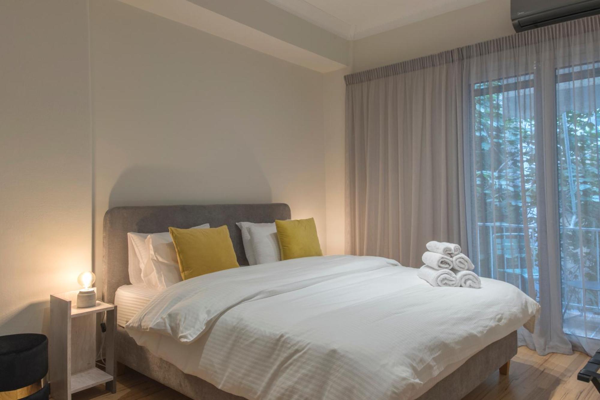 Modern Ilisian Apartment Athens Exterior photo