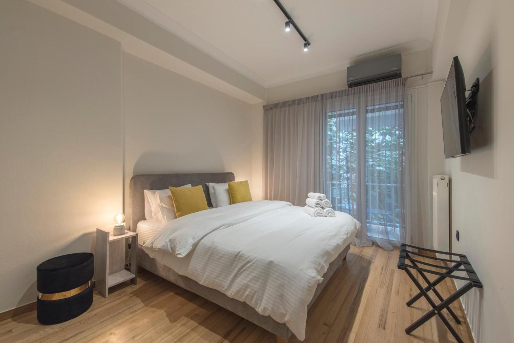 Modern Ilisian Apartment Athens Exterior photo